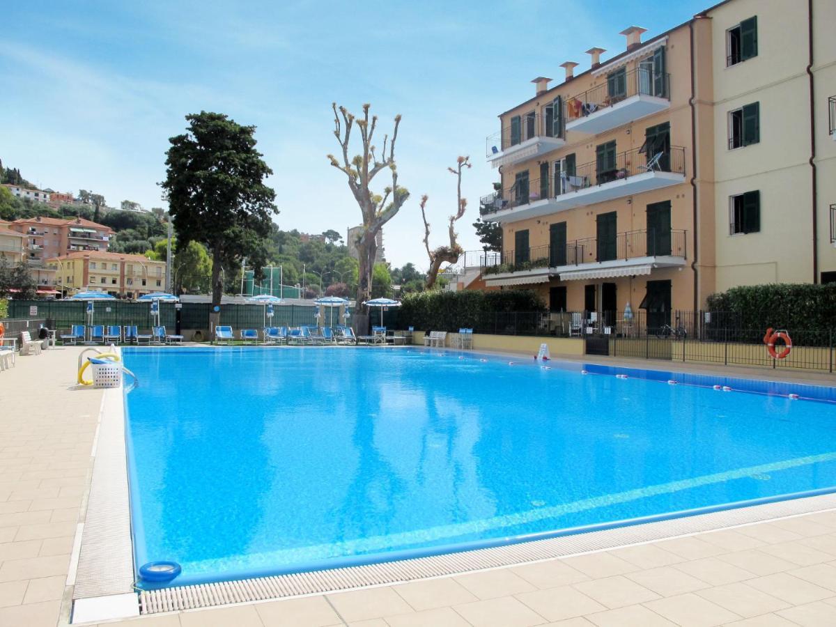 Apartment Cala Azzurra - Imp312 By Interhome Imperia Luaran gambar